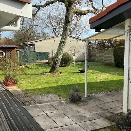 Maison Avec Jardin Au Calme à