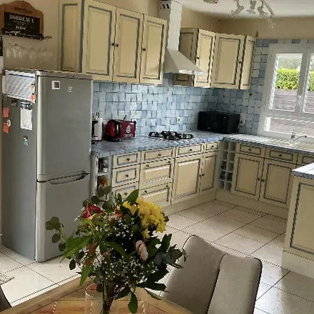 House With Garden In A Quiet Area Of بيت للعطل أودينج